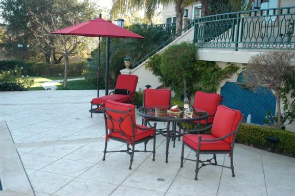 Garden sets, Contemporary