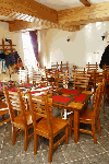 Tavoli Da Ristoranti, Country