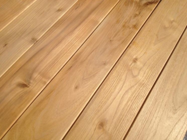 Robinia (Acacia,Black Locust) / Oak, durability