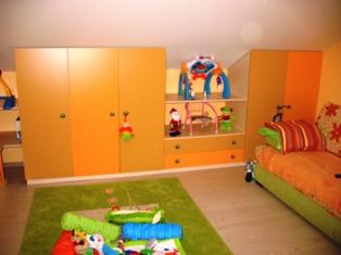 Mobili in legno, componenti in legno