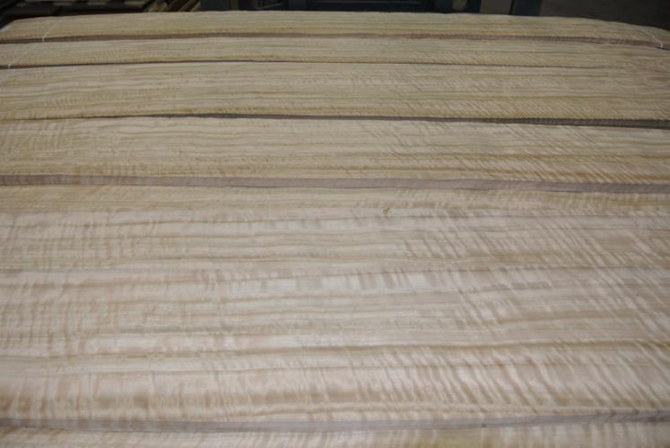 Natural Veneer, FIGURED EUCALYPTUS, Quartered
