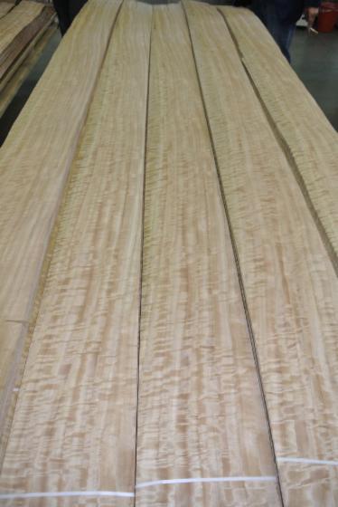 Natural Veneer, FIGURED EUCALYPTUS, Quartered