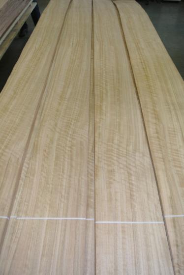 Natural Veneer, FIGURED EUCALYPTUS, Quartered