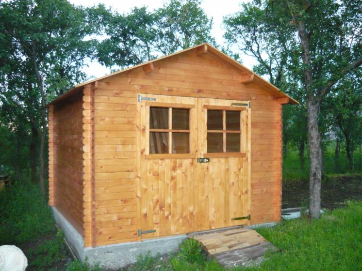 Timber frame house