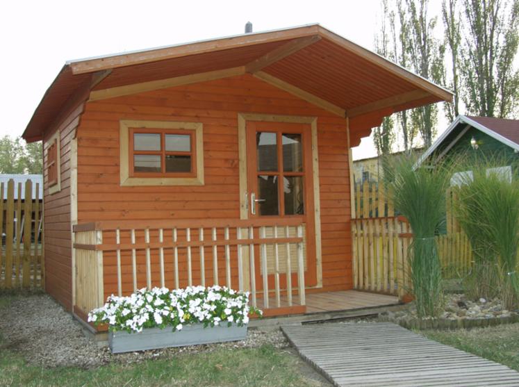 Timber frame house