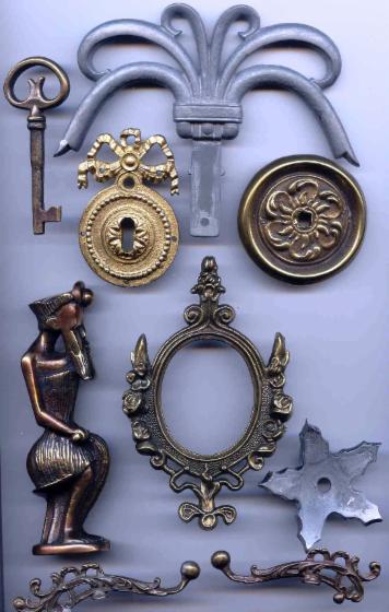 Knobs and pulls