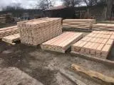 Brown-Ash-a-26--mm---120--mm---2--m-boards-kiln-dry-25-25-truckload--