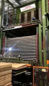 Finden Sie Holzlieferanten auf Fordaq - LINYI GAOTONG IMPORT & EXPORT CO., LTD - Automatische Furnierpresse Für Ebene Flächen New GTCO Neu