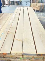 White Ash Sawn Timber - White Ash 27-50 mm * 120+ mm * 2200+ mm boards kiln dry 400 m3 / month