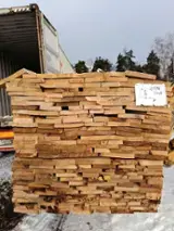 Oak-25-26-mm---100--mm---2000--mm-boards-kiln-dry-10-30-m3--