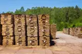 Oak-unedged-lumber-38