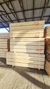 Pine - Scots Pine Sawn Timber - Pine - Scots Pine export quality 22 mm * 75;95 mm * 2400-4500 mm kiln dry 150-200 m3 / spot